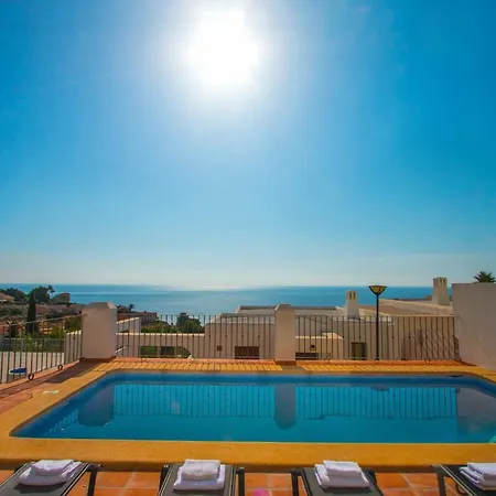 Ocean By Abahana Villas *